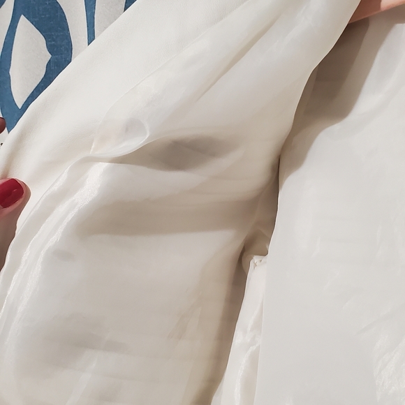 Charlotte Russe cropped jacket - Picture 8 of 14